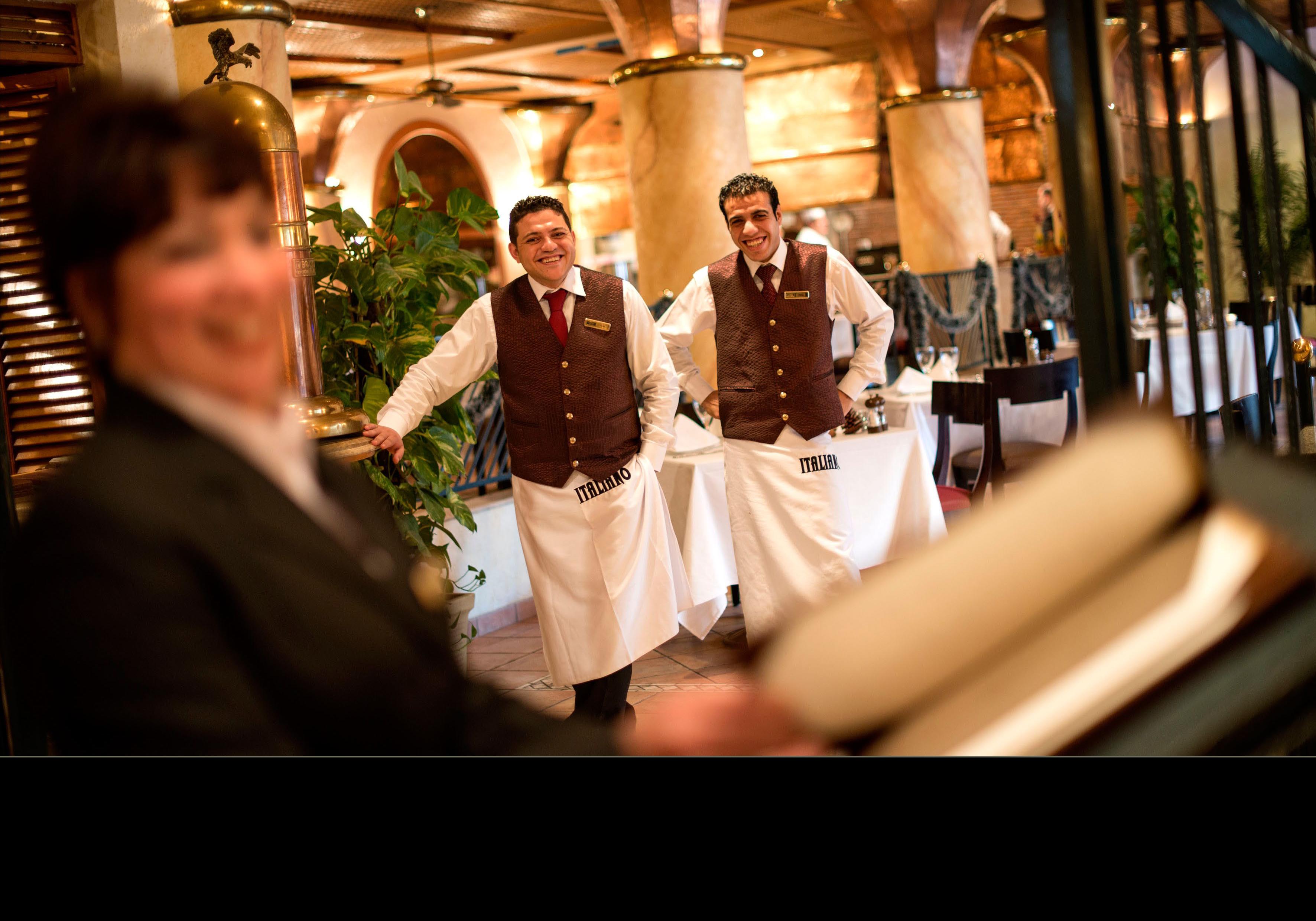 Concorde El Salam Cairo Hotel&Casino Bagian luar foto Restaurant in Dubai