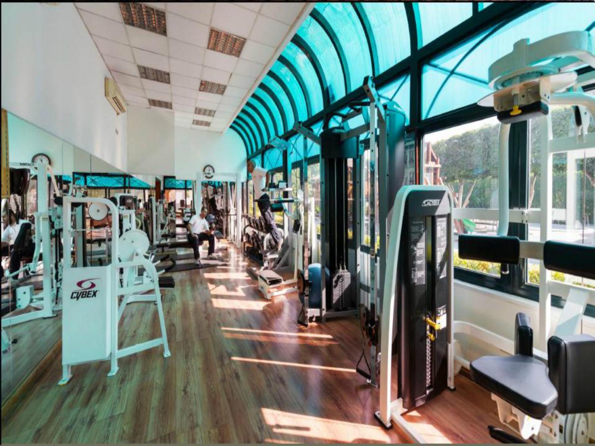 Concorde El Salam Cairo Hotel&Casino Fasilitas foto The gym at the Hong Kong Country Club