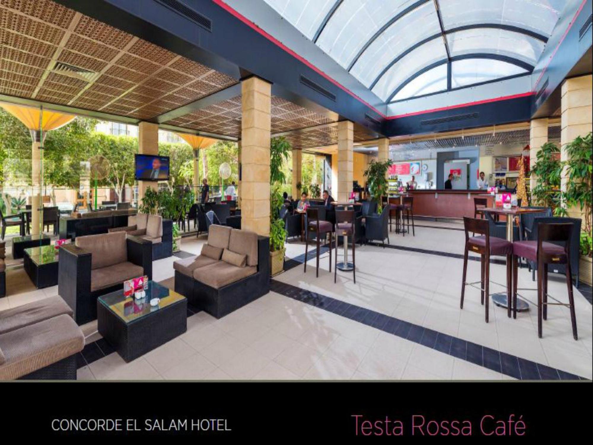 Concorde El Salam Cairo Hotel&Casino Bagian luar foto Testa Rossa Café