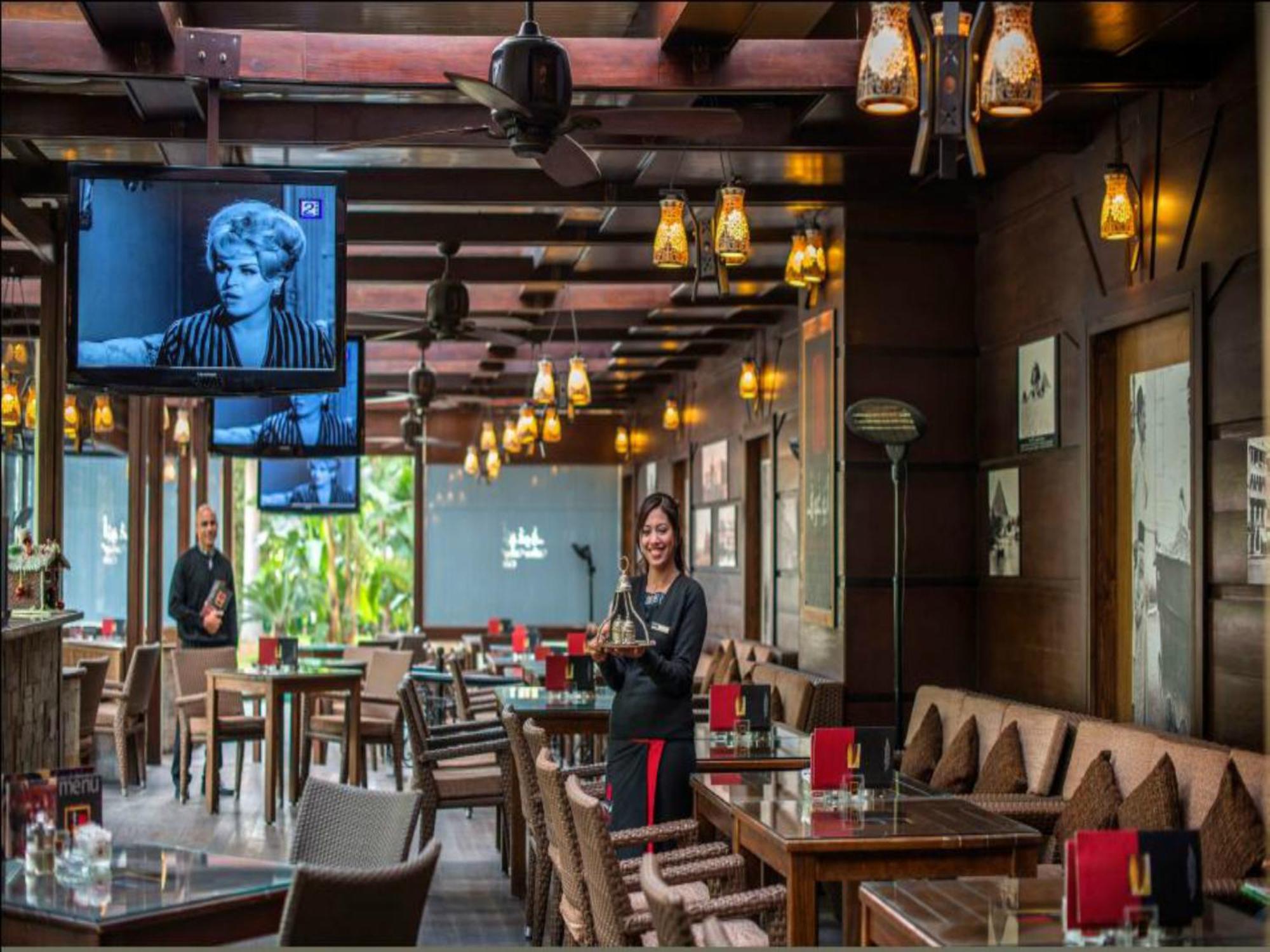 Concorde El Salam Cairo Hotel&Casino Restoran foto The interior of a restaurant in Vietnam