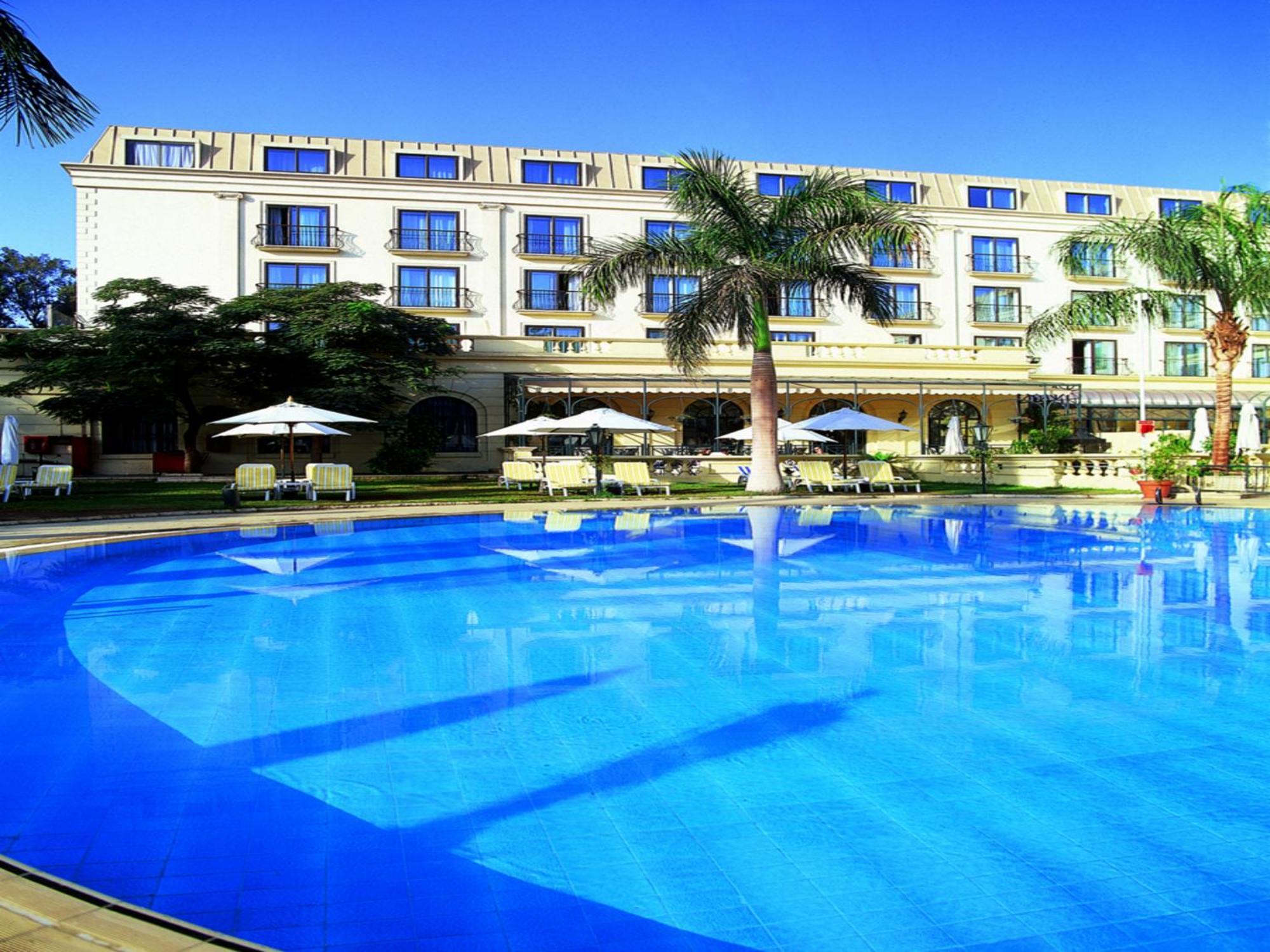 Concorde El Salam Cairo Hotel&Casino Bagian luar foto The pool at the Grand Hotel