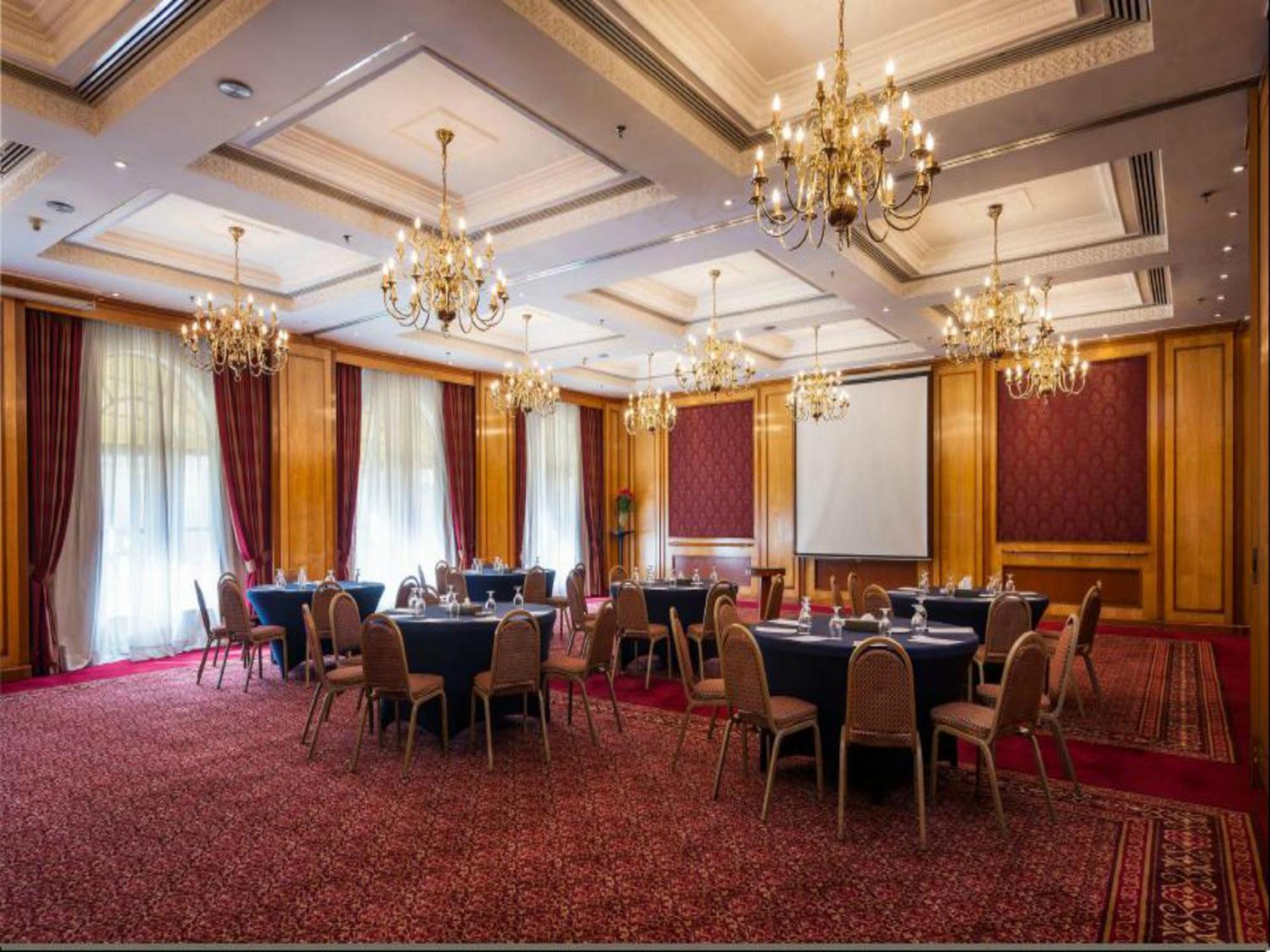 Concorde El Salam Cairo Hotel&Casino Bagian luar foto The ballroom